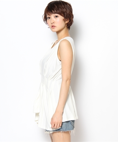 mysty woman（ミスティウーマン）の「箔プリントノースリーブチュニック（チュニック・レディース・ピンク/オフホワイト/ネイビー/トップグレー・MEDIUM）」の6枚目の写真