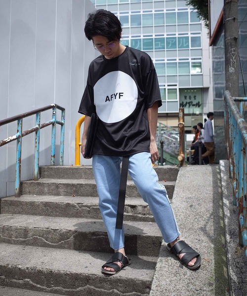 AFYF（エーエフワイエフ）の「rovtski 2018AFYF DENIMRUSSIAN LINE PANT（デニムパンツ・メンズ・インディゴブルー/ケミカルウォッシュ・MEDIUM/LARGE）」の4枚目の写真