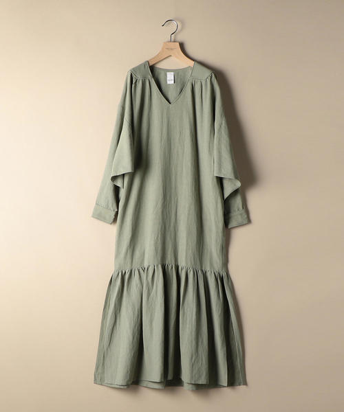 KIIRA（キーラ）の「＜KiiRA＞ギャザースリットワンピース o  