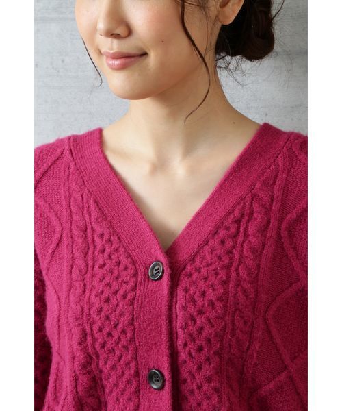 NATURAL BEAUTY BASIC(ナチュラルビューティーベーシック)の「ケーブルニット2WAYカーディガン(カーディガン/ボレロ・レディース・ネイビー/オフホワイト/ピンク・MEDIUM)」の14枚目の写真