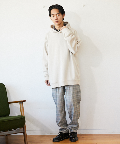 kutir（クティール）の「【ウルトラルーズシルエット】 裏毛パーカー（パーカー・メンズ・ホワイト/ベージュ/カーキ/ライトグリーン/スミクロ・MEDIUM/LARGE）」の21枚目の写真