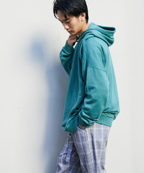 kutir（クティール）の「【ウルトラルーズシルエット】 裏毛パーカー（パーカー・メンズ・ホワイト/ベージュ/カーキ/ライトグリーン/スミクロ・MEDIUM/LARGE）」の12枚目の写真