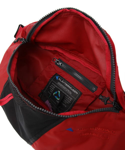 JOURNAL STANDARD(ジャーナルスタンダード)の「KLATTERMUSEN / クレッタルムーセン: FIMMAFANG 2.0 / ウエストバッグ(ボディバッグ/ウエストポーチ・メンズ・ブラック/カーキ/レッド・FREE)」の10枚目の写真