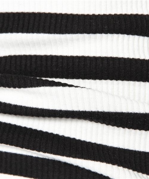 WEGO（ウィゴー）の「WEGO/ボーダーリブハイネックニット（ニット/セーター・レディース・ブラック系その他・FREE）」の2枚目の写真