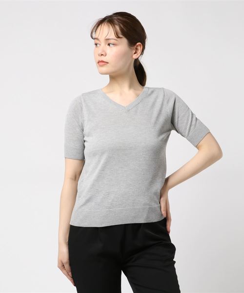Te chichi（テチチ）の「天竺Ｖネックプルオーバー（ニット/セーター・レディース・ネイビー/グレー/ピンク/グリーン・ﾌﾘ-）」の2枚目の写真