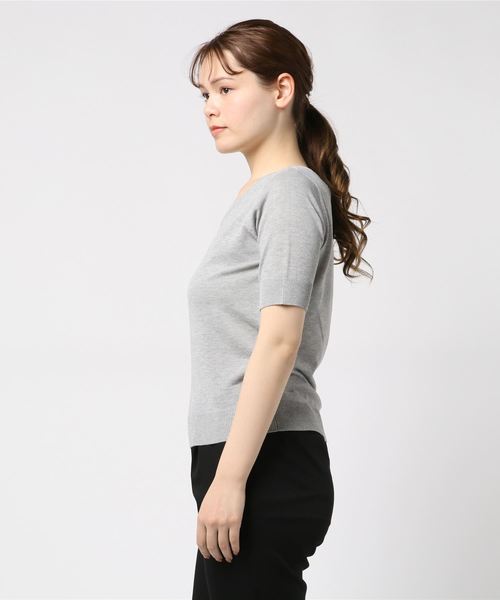 Te chichi（テチチ）の「天竺Ｖネックプルオーバー（ニット/セーター・レディース・ネイビー/グレー/ピンク/グリーン・ﾌﾘ-）」の6枚目の写真