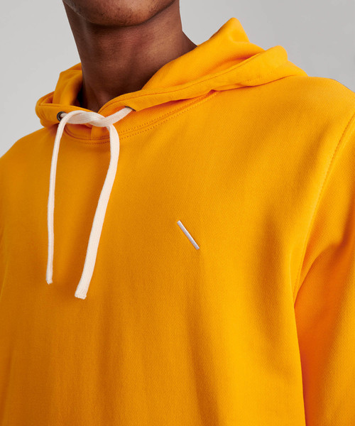 Saturdays NYC(サタデーズ ニューヨークシティ )の「Ditch Slash Embroidered Hoodie(パーカー・メンズ・イエロー・XL/XS/S/M/L)」の4枚目の写真