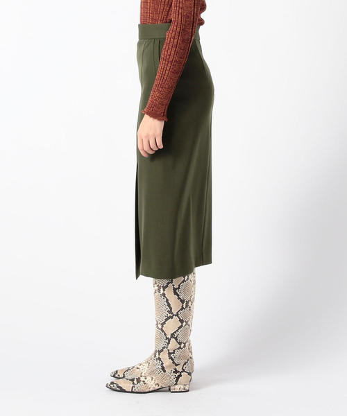 TOMORROWLAND （トゥモローランド）の「ライトダブルクロス サイドスリットスカート（スカート・レディース・ネイビー/グリーン/ライトベージュ・40/36/34/32）」の12枚目の写真