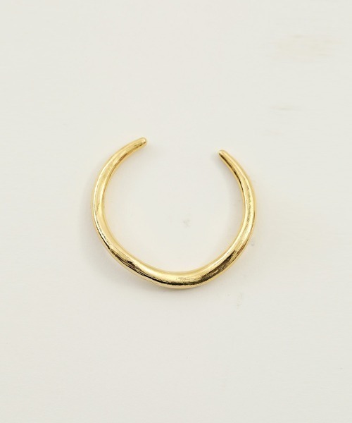 TODAYFUL（トゥデイフル）の「プレーンニュアンスバングル（バングル/リストバンド・レディース・シルバー/ゴールド・FREE）」の2枚目の写真