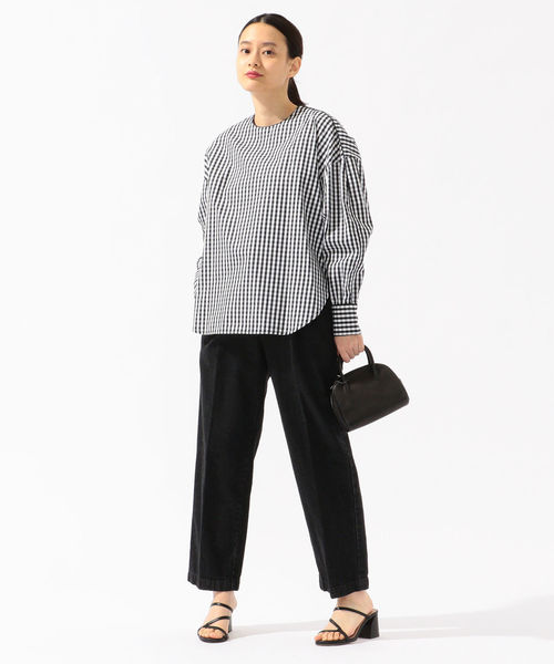 SHIPS(シップス)の「デニムタックパンツ(その他パンツ・レディース・ライトグリーン/ブラック/ナチュラル・38/40/36)」の19枚目の写真