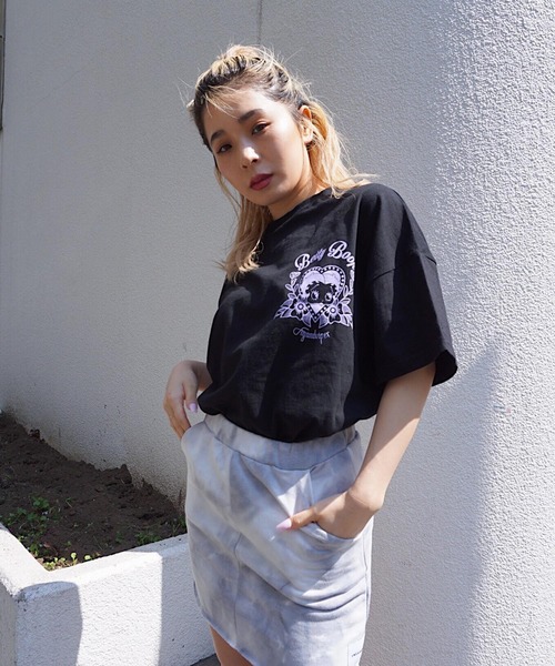 FIG&VIPER（フィグアンドバイパー）の「BettyコラボBIG-T（Tシャツ/カットソー・レディース・ホワイト/ブラック/グレー/ピンク・FREE）」の15枚目の写真