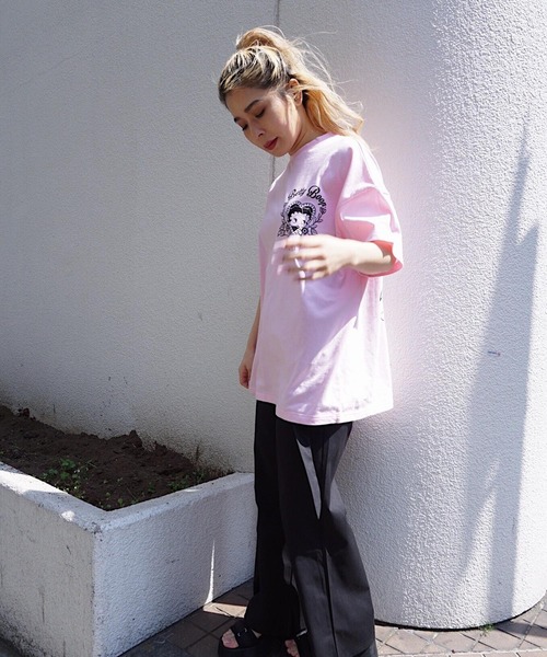 FIG&VIPER（フィグアンドバイパー）の「BettyコラボBIG-T（Tシャツ