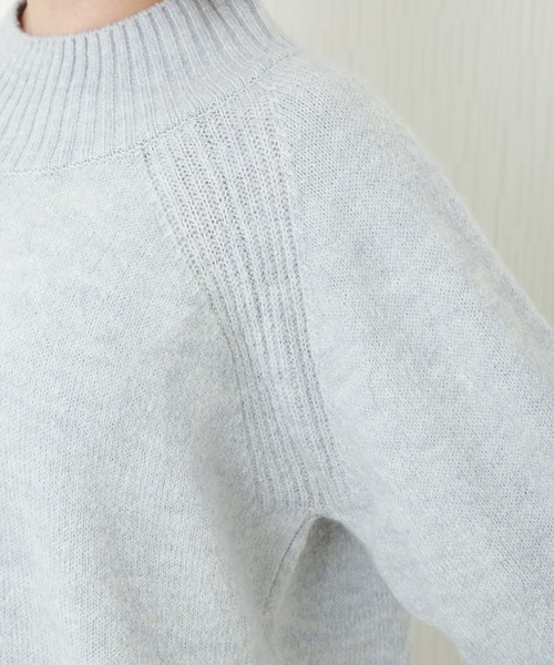 n'ee-ne(ネーネ)の「7G ブークレ スタンドネックニット(ニット/セーター・レディース・ベージュ/ブラウン/グレー・L/M)」の5枚目の写真