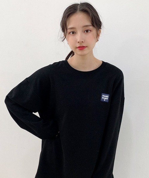 Muah Muah ムーアムーア Wappen Sticker T Shirt 韓国ブランド ワッペン ステッカー Tシャツ ロングスリーブカットソー Tシャツ カットソー Muahmuah ムーアムーア のファッション通販 Zozotown