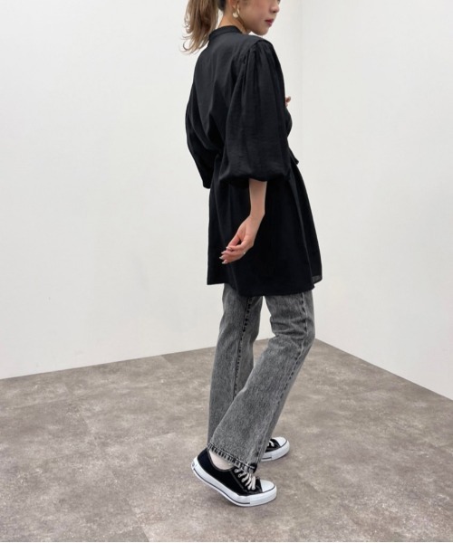 apres jour mignon（アプレジュールミニョン）の「バンドカラーチュニックブラウス【ZOZOTOWN限定アイテム】（シャツ/ブラウス・レディース・オフホワイト/ブラック/グレイッシュベージュ・X-LARGE/フリー）」の15枚目の写真