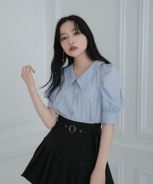 ANDGEEBEE（アンジービー）の「フロントボタンパワショルシャツ（シャツ/ブラウス・レディース・ホワイト/ライトブルー・MEDIUM）」の7枚目の写真