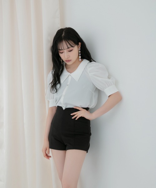 ANDGEEBEE（アンジービー）の「フロントボタンパワショルシャツ（シャツ/ブラウス・レディース・ホワイト/ライトブルー・MEDIUM）」の17枚目の写真