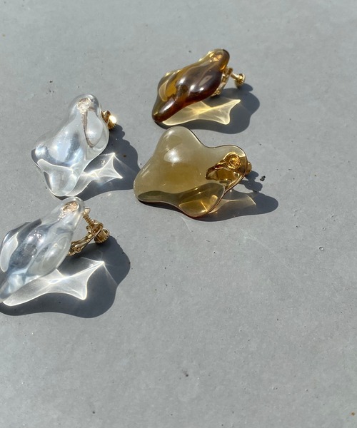 natural couture（ナチュラルクチュール）の「クリアデザインイヤリング（イヤリング・レディース・ブラウン/クリア・FREE）」の12枚目の写真