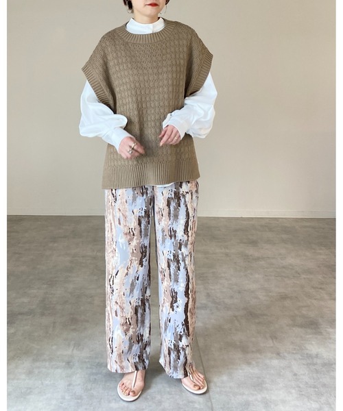 She's Closet(シーズクローゼット)の「サイドスリットフレンチスリーブニットベスト(ベスト・レディース・ブラック/ベージュ/パープル/グリーン/アイボリー・FREE)」の14枚目の写真
