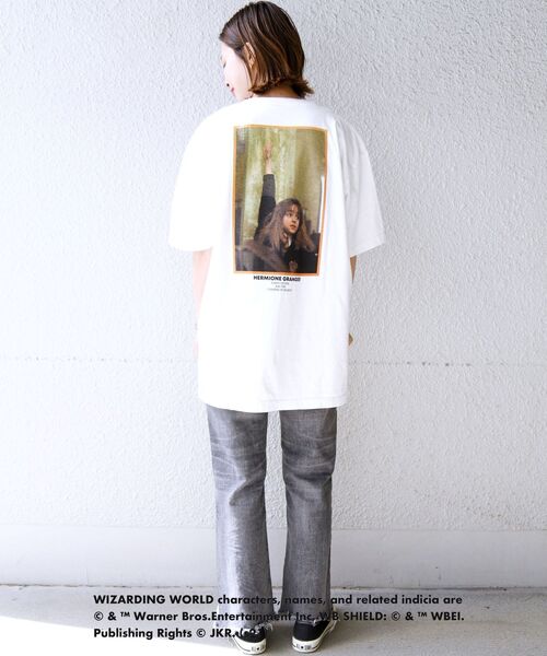 GOOD ROCK SPEED（グッドロックスピード）の「【WEB限定/SHIPS別注】GOOD ROCK SPEED: ピグメント加工 MOVIE プリント Tシャツ（Tシャツ/カットソー・メンズ・ホワイト/チャコールグレー/ブラック/ダークグレー・MEDIUM/LARGE/X-LARGE/SMALL）」の8枚目の写真