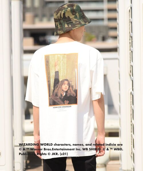 GOOD ROCK SPEED（グッドロックスピード）の「【WEB限定/SHIPS別注】GOOD ROCK SPEED: ピグメント加工 MOVIE プリント Tシャツ（Tシャツ/カットソー・メンズ・ホワイト/チャコールグレー/ブラック/ダークグレー・MEDIUM/LARGE/X-LARGE/SMALL）」の9枚目の写真