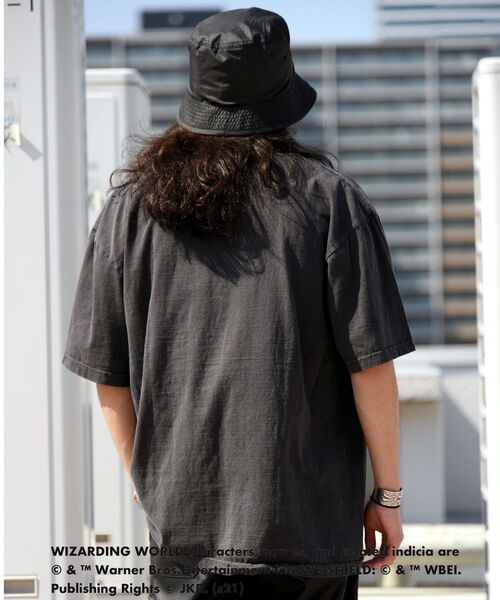 GOOD ROCK SPEED（グッドロックスピード）の「【WEB限定/SHIPS別注】GOOD ROCK SPEED: ピグメント加工 MOVIE プリント Tシャツ（Tシャツ/カットソー・メンズ・ホワイト/チャコールグレー/ブラック/ダークグレー・MEDIUM/LARGE/X-LARGE/SMALL）」の11枚目の写真