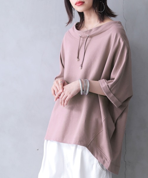 osharewalker(オシャレウォーカー)の「【廃盤】『ゆるハイネックドルマンスウェット』(スウェット・レディース・ブラック/ラベンダー・FREE)」の1枚目の写真