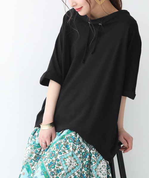 osharewalker(オシャレウォーカー)の「【廃盤】『ゆるハイネックドルマンスウェット』(スウェット・レディース・ブラック/ラベンダー・FREE)」の2枚目の写真