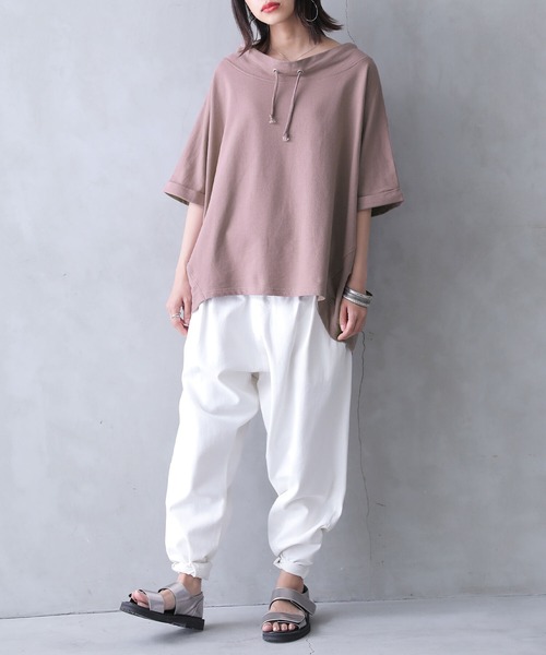 osharewalker(オシャレウォーカー)の「【廃盤】『ゆるハイネックドルマンスウェット』(スウェット・レディース・ブラック/ラベンダー・FREE)」の9枚目の写真