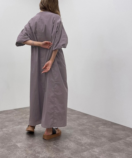 apres jour mignon(アプレジュールミニョン)の「コットンロングボイルワンピース 【ZOZOTOWN限定アイテム】(ワンピース・レディース・ダークパープル/ダークブルー/ブラック・フリー/X-LARGE)」の8枚目の写真