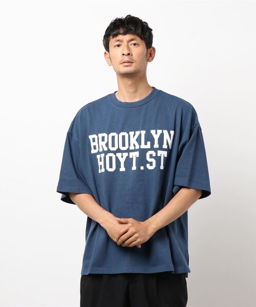INASTUDIOS ZOO(イーナストゥディオスズー)の「「INASTUDIOS SELECT」カレッジプリントTシャツ(Tシャツ/カットソー・メンズ・ネイビー/キナリ/ホワイト系その他/グリーン系その他/ワインレッド/ベージュ系その他/レッド系その他/ベージュ/チャコール/グレー系その他/ブルー系その他/オリーブ・MEDIUM/X-LARGE/LARGE)」の18枚目の写真