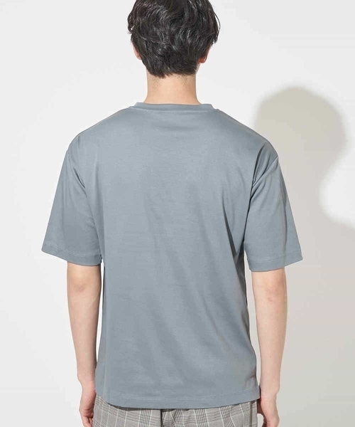 a.v.v（アーヴェヴェ）の「【接触冷感/UVカット/抗菌防臭】シルケットスムースワイドシルエットカットソー（Tシャツ/カットソー・メンズ・ホワイト/ボルドー/カーキ/グリーン/チャコールグレー・44/46/50/48）」の10枚目の写真