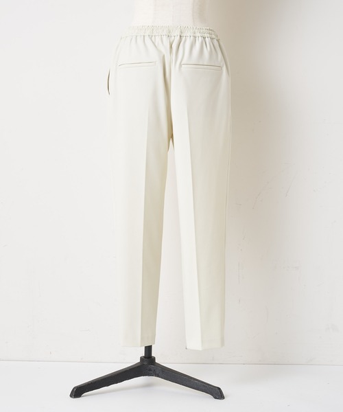 BEARDSLEY（ビアズリー）の「シーズンレスで穿ける　ポリエステル生地でシワも気になりにくいトラックパンツ（その他パンツ・レディース・ホワイト/ブラック/ダークグレー・1/2/0）」の9枚目の写真