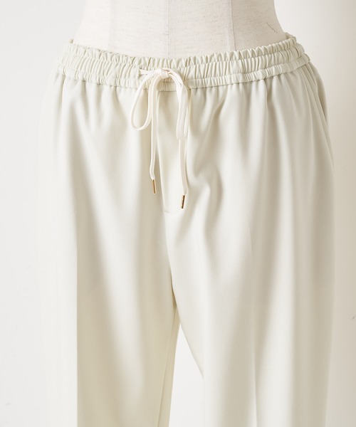 BEARDSLEY（ビアズリー）の「シーズンレスで穿ける　ポリエステル生地でシワも気になりにくいトラックパンツ（その他パンツ・レディース・ホワイト/ブラック/ダークグレー・1/2/0）」の10枚目の写真