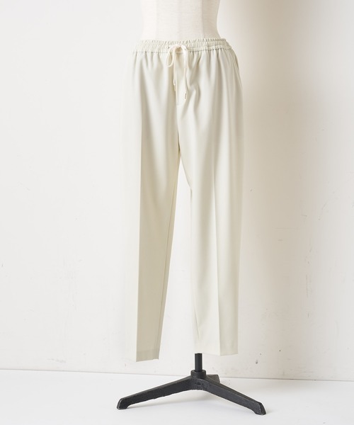 BEARDSLEY（ビアズリー）の「シーズンレスで穿ける　ポリエステル生地でシワも気になりにくいトラックパンツ（その他パンツ・レディース・ホワイト/ブラック/ダークグレー・1/2/0）」の14枚目の写真