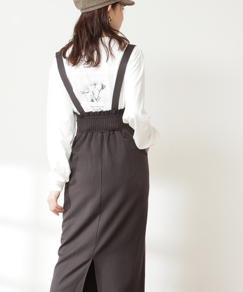 N.（N. Natural Beauty Basic）（エヌエヌナチュラルビューティーベーシック）の「◆ロゴプリントモノクロロングＴシャツ（Tシャツ/カットソー・レディース・オフホワイト/スミクロ・MEDIUM）」の3枚目の写真