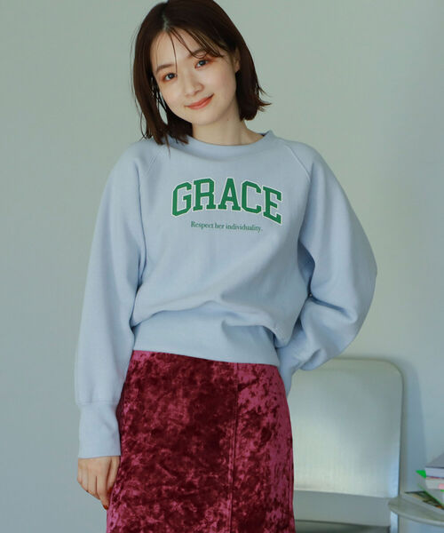 BeAMS DOT（ビームスドット）の「BeAMS DOT / アソート柄 裏起毛 カレッジロゴスウェット（スウェット・レディース・オフホワイト/サックスブルー/ブルー/パープル系その他5・FREE）」の3枚目の写真