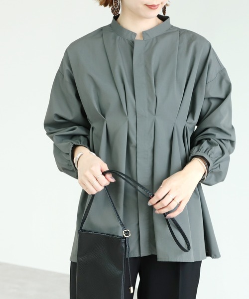 reca（レカ）の「フロントタックボリュームスリーブブラウス（シャツ/ブラウス・レディース・ブラック/ベージュ/グレー系その他/グリーン系その他/グリーン/ラベンダー/オフホワイト/サックスブルー・M）」の6枚目の写真