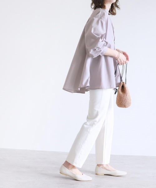 reca（レカ）の「フロントタックボリュームスリーブブラウス（シャツ/ブラウス・レディース・ブラック/ベージュ/グレー系その他/グリーン系その他/グリーン/ラベンダー/オフホワイト/サックスブルー・M）」の21枚目の写真