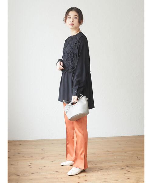 RAY CASSIN FAVORI（レイカズンフェバリ）の「・RAY CASSIN SET2点 ベスト×ブラウス＊（シャツ/ブラウス・レディース・ブラック/オレンジ/オフホワイト/カーキ・FREE）」の7枚目の写真