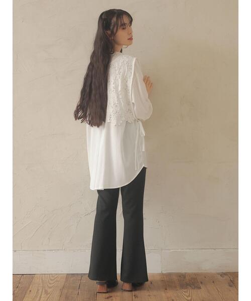 RAY CASSIN FAVORI（レイカズンフェバリ）の「・RAY CASSIN SET2点 ベスト×ブラウス＊（シャツ/ブラウス・レディース・ブラック/オレンジ/オフホワイト/カーキ・FREE）」の22枚目の写真