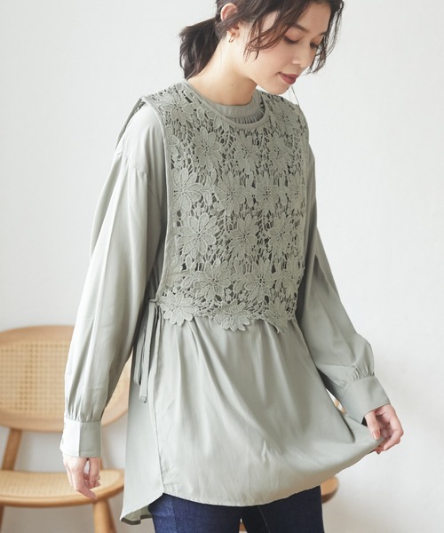 RAY CASSIN FAVORI（レイカズンフェバリ）の「・RAY CASSIN SET2点 ベスト×ブラウス＊（シャツ/ブラウス・レディース・ブラック/オレンジ/オフホワイト/カーキ・FREE）」の4枚目の写真