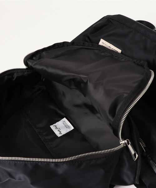 DECOY SINCE 1981（デコイシンスイチキュウハチイチ）の「レイヤードリュック（バックパック/リュック・レディース・グレー/ブラック・フリー）」の6枚目の写真