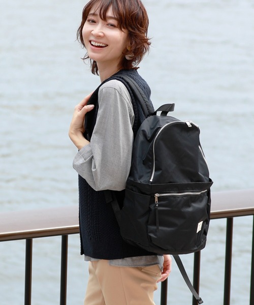 DECOY SINCE 1981（デコイシンスイチキュウハチイチ）の「レイヤードリュック（バックパック/リュック・レディース・グレー/ブラック・フリー）」の2枚目の写真