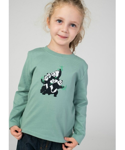 Design Tshirts Store graniph(デザイン ティーシャツ ストア グラニフ)の「チューチューハングリーパンダ|キッズグラフィック長袖Tシャツ(Tシャツ/カットソー・キッズ・グリーン・120/140/130/100/110)」の1枚目の写真