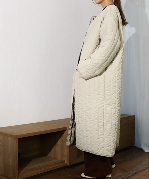Per sist ence（パーシエンス）の「Per sist ence/パーシエンス　縦キルト ロングコート（その他アウター・レディース・ベージュ/アイボリー/モカ・FREE）」の15枚目の写真