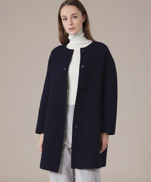 MACKINTOSH LONDON(マッキントッシュ ロンドン)の「ニッティングキルトコート(その他アウター・レディース・オフホワイト/ネイビー・38)」の2枚目の写真