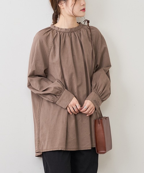 PUAL CE CIN（ピュアルセシン）の「製品染め後ろリボンプルオーバーブラウス（シャツ/ブラウス・レディース・ベージュ/スミクロ/ブルー/アイボリー/モカ・FREE）」の21枚目の写真