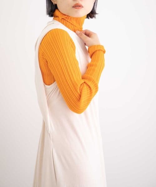 WANDERUNG（ワンデルング）の「『URBS別注』WANDERUNG　Ex Wool Ribbed Pullover（ニット/セーター・レディース・ピンク/オレンジ/グリーン・FREE）」の8枚目の写真