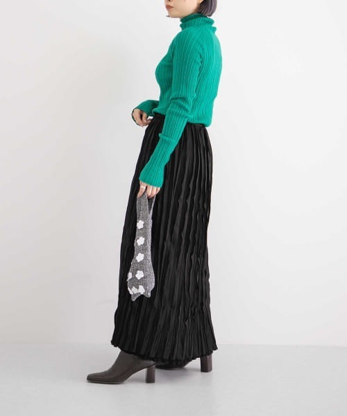 WANDERUNG（ワンデルング）の「『URBS別注』WANDERUNG　Ex Wool Ribbed Pullover（ニット/セーター・レディース・ピンク/オレンジ/グリーン・FREE）」の10枚目の写真